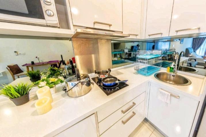 Mercu Summer Suites Klcc By Star Residence Куала-Лумпур Екстер'єр фото